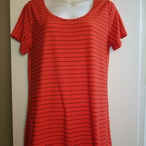 Lularoe Classic Tee
